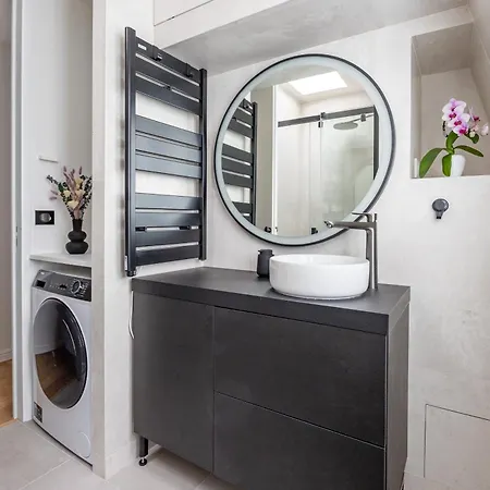Luxurious Flat In The Center *