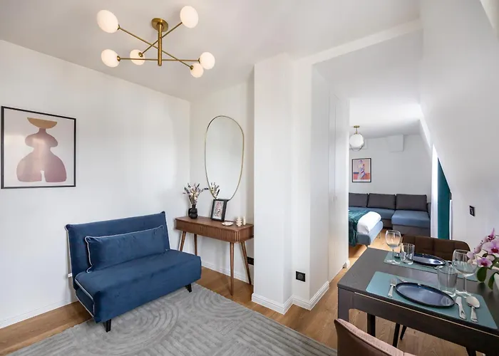 Luxurious Flat In The Center Διαμέρισμα *