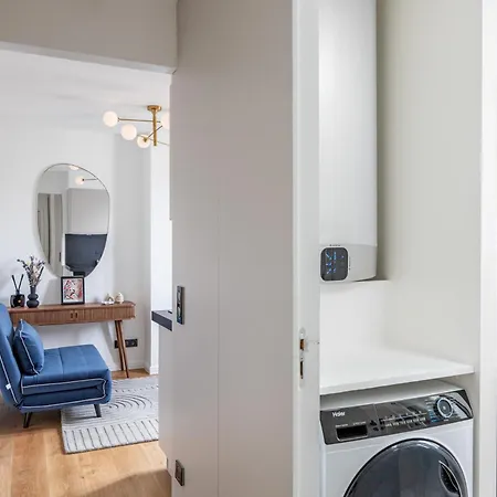 Luxurious Flat In The Center דירה